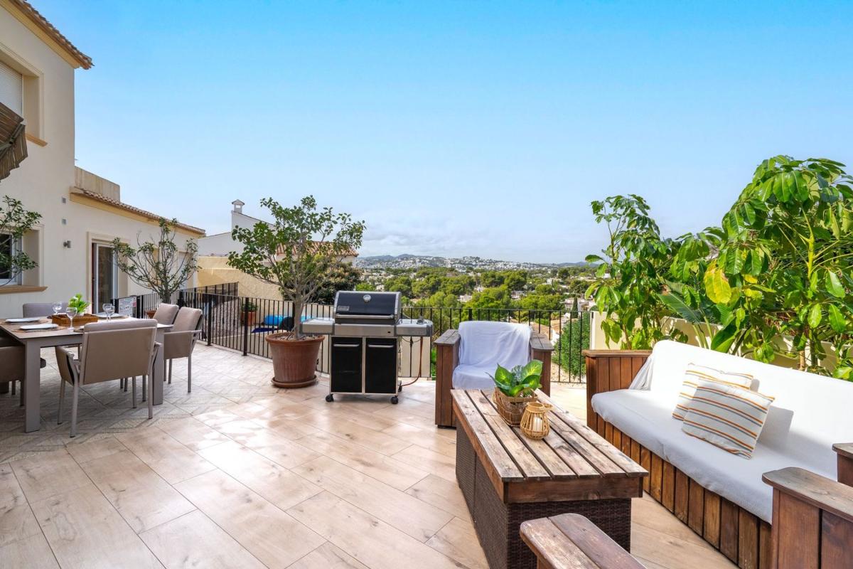 Properties for sale and rent in Spain photo 5