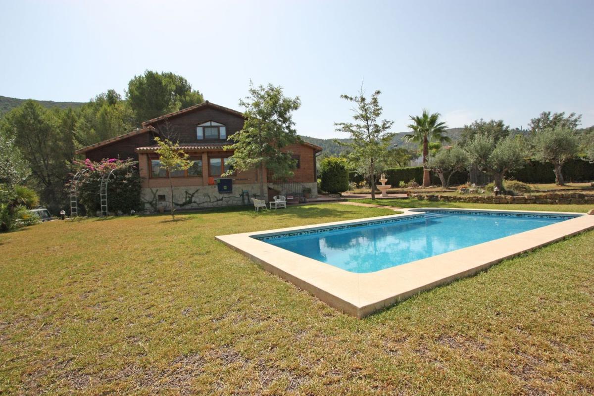 Sale of independent chalet in Casa o chalet en Orba, Orba
photo 2