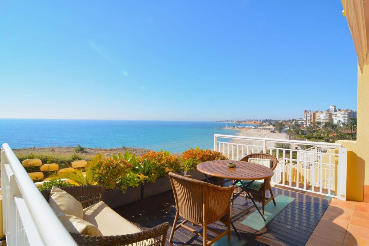 Продажа дуплекса на Dúplex en Avenida de las Adelfas, 2, Dehesa de Campoamor, Orihuela, Ориуэла photo 3