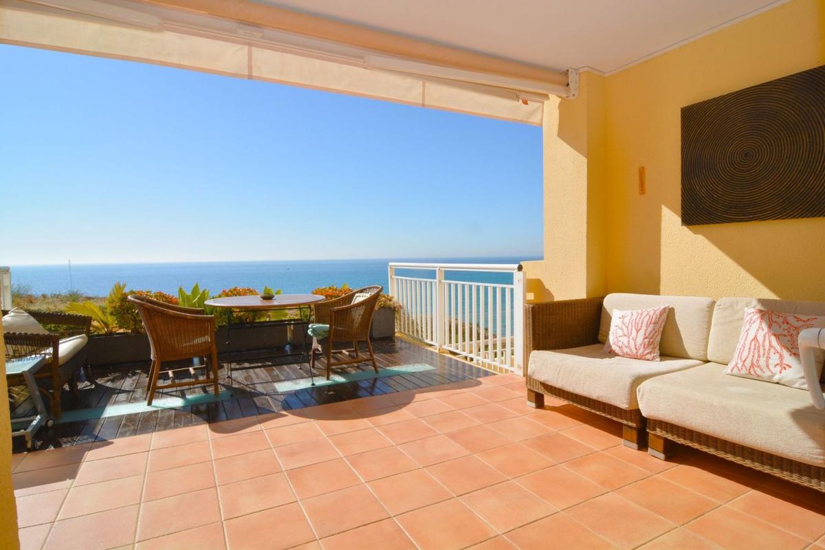 Продажа дуплекса на Dúplex en Avenida de las Adelfas, 2, Dehesa de Campoamor, Orihuela, Ориуэла photo 4
