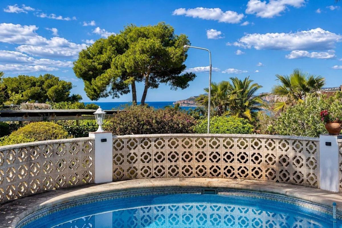 Properties for sale and rent in Spain photo 5