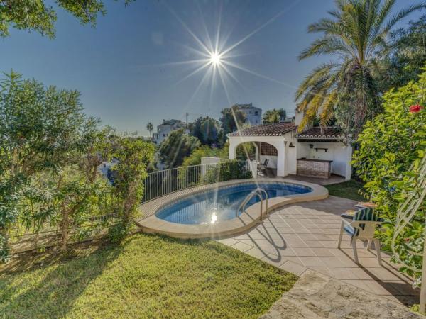Частный шале на продаже в Casa o chalet en Calle de la Guatla, La Granadella - Costa Nova, Jávea/Xàbia, Хавья/Хабия photo 1