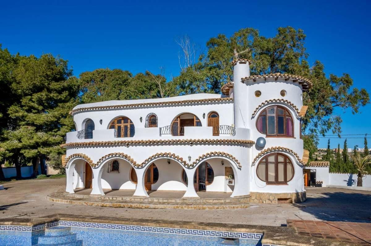 Properties for sale and rent in Spain photo 4