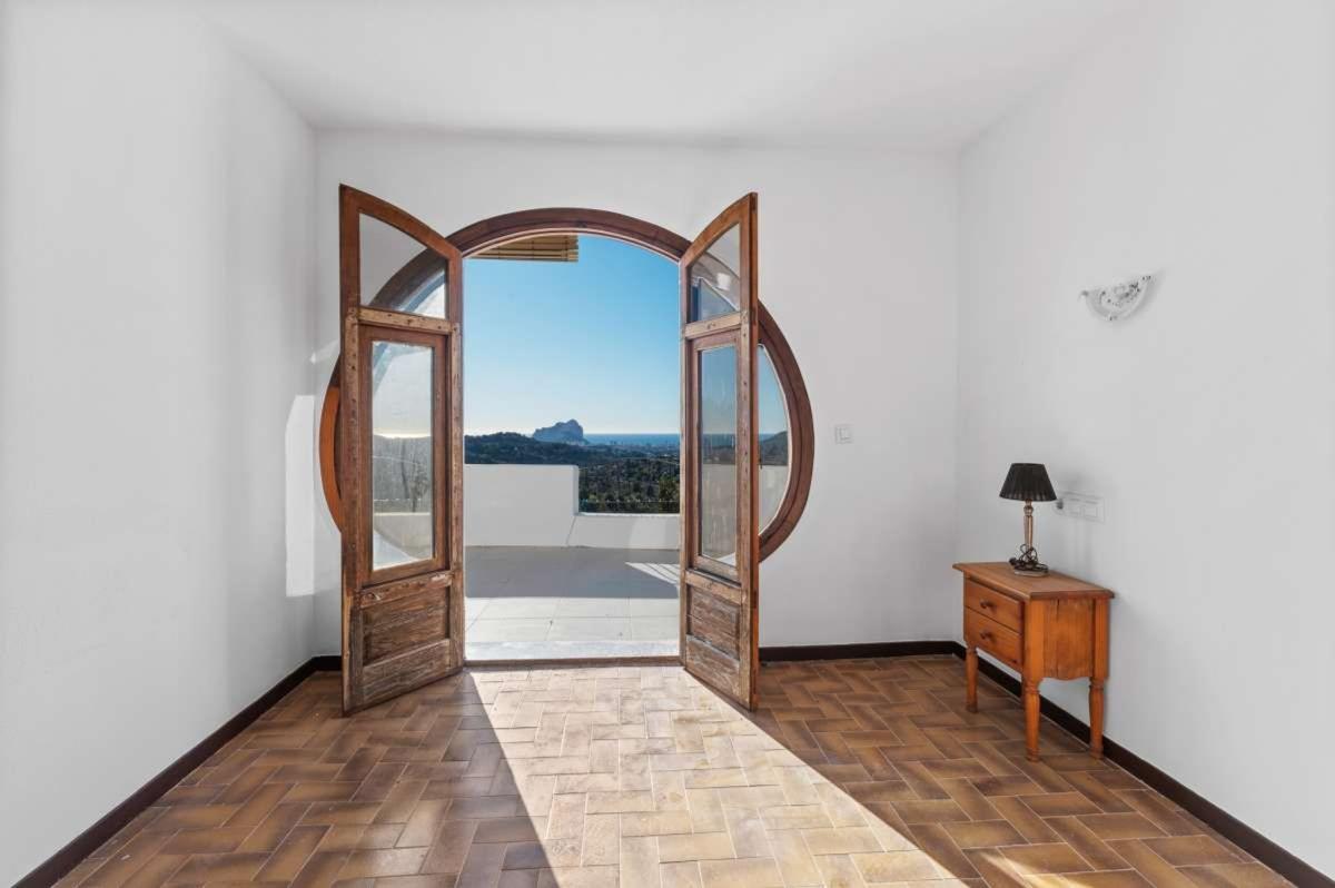 Properties for sale and rent in Spain photo 5