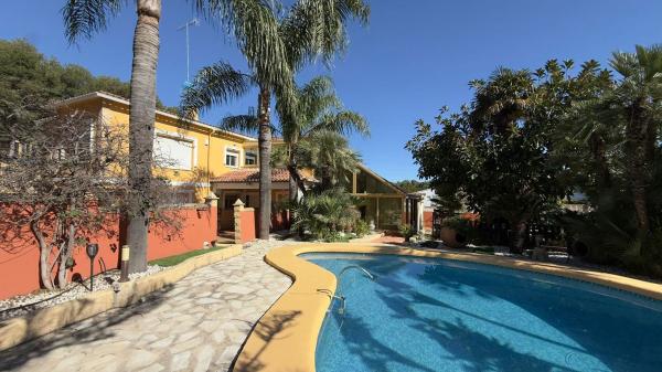Casa o chalet independiente en Calle Taure, Les Rotes/Las Rotas, Denia photo 4