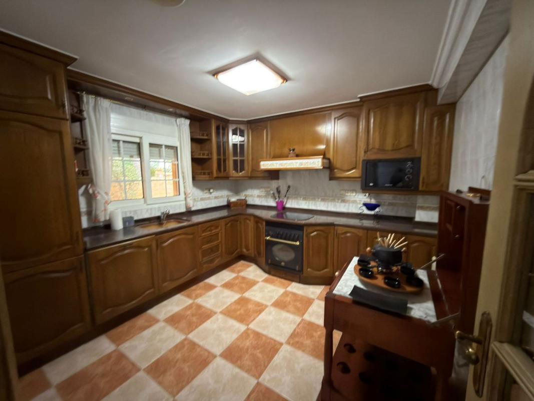 Properties for sale and rent in Spain photo 5
