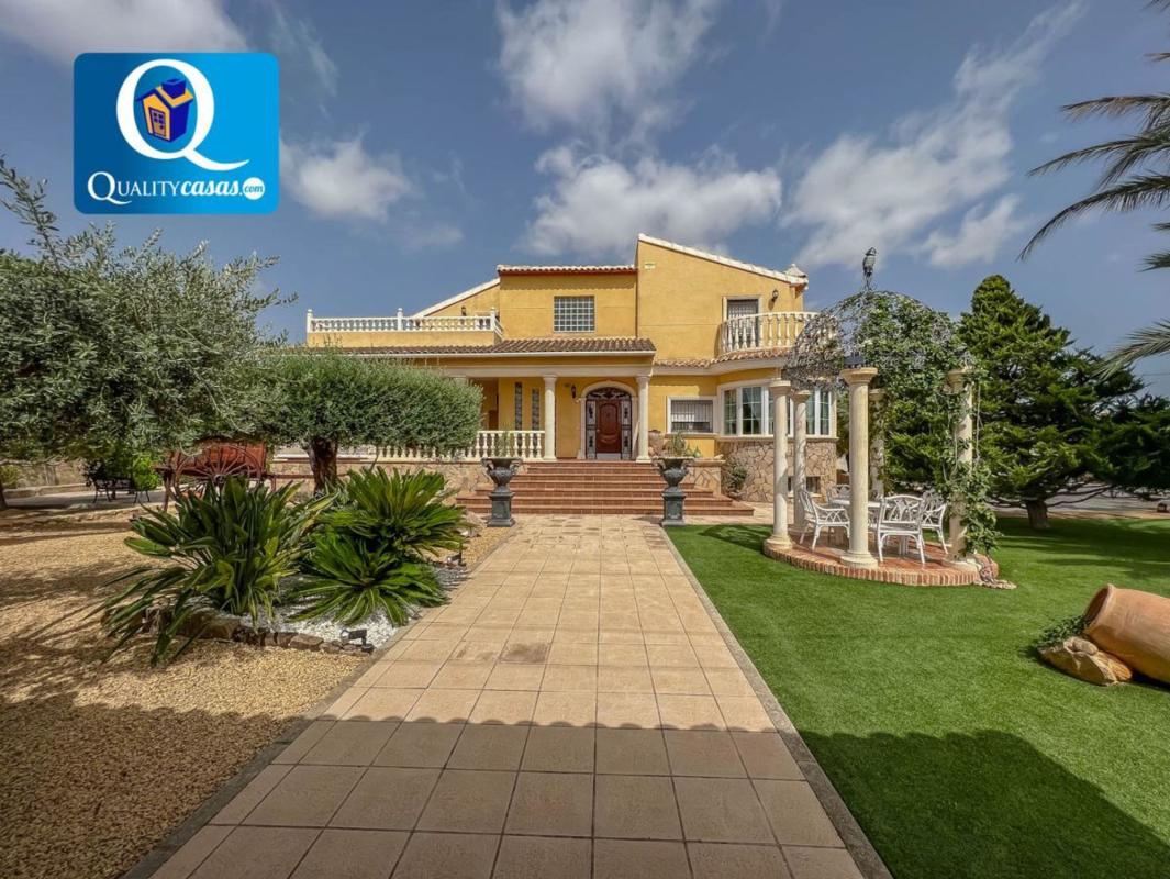 Properties for sale and rent in Spain photo 3