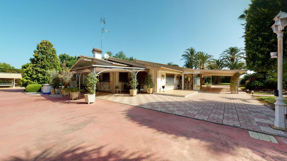Properties for sale and rent in Spain photo 4