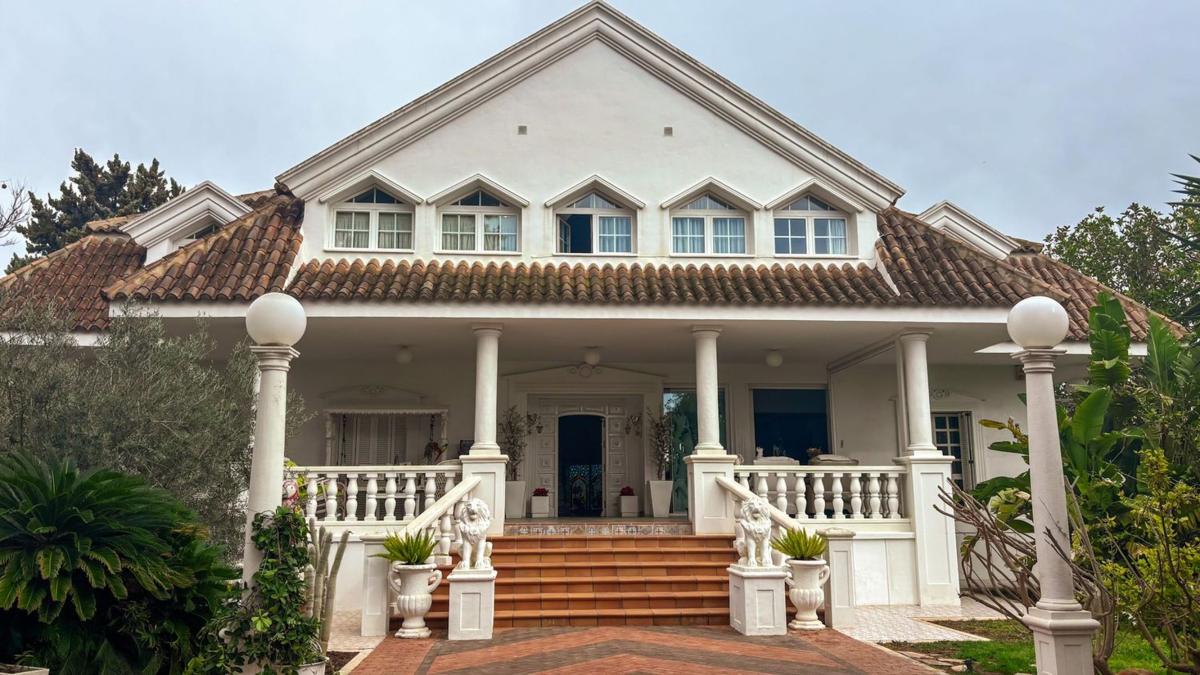 Properties for sale and rent in Spain photo 4