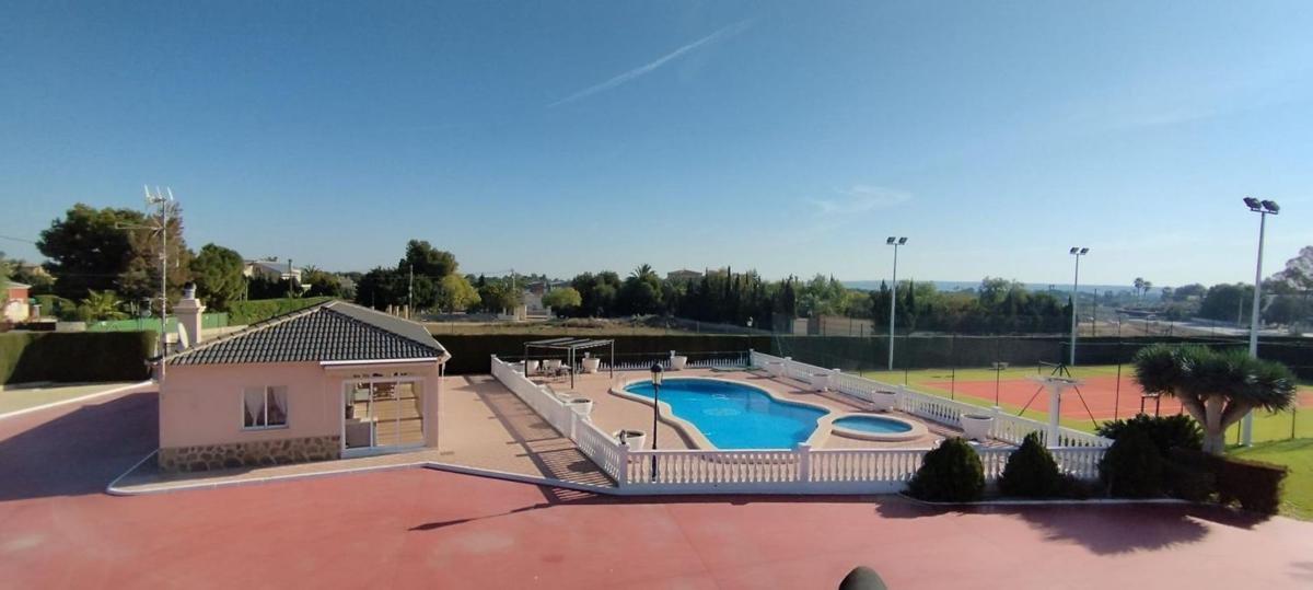 Properties for sale and rent in Spain photo 2