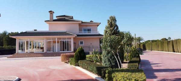 Chalet adosado en Lugar Perleta Poligono 2, Maitino-Perleta, Elche / Elx thumbnail 3