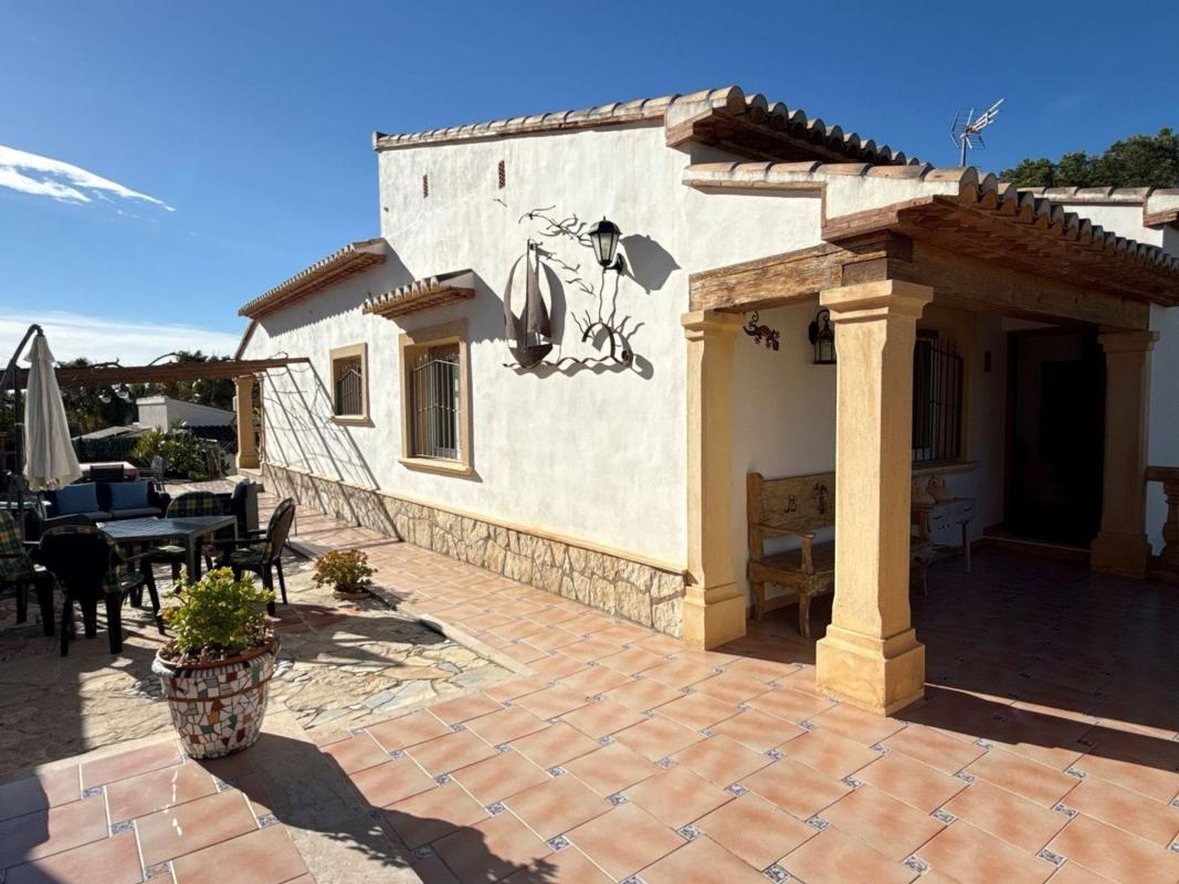 Properties for sale and rent in Spain photo 5