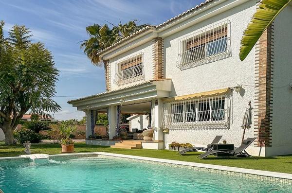 Casa o chalet independiente en Centro, San Juan de Alicante thumbnail 2