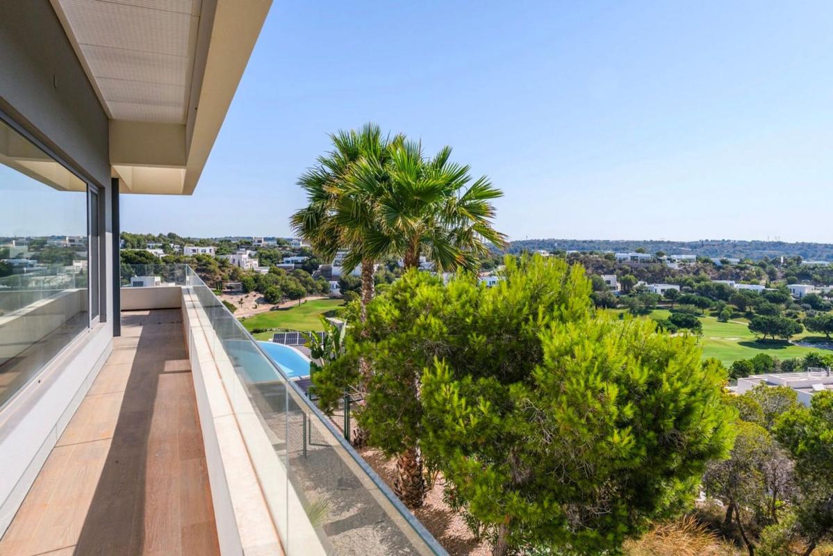 Sale of apartment in Piso en Las Colinas Golf, Orihuela, Orihuela
photo 1