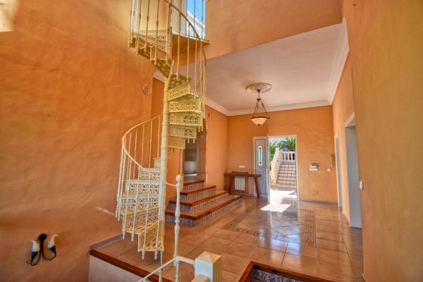 Частный шале на продаже в  Casa o chalet en La Sella, Pedreguer, Педрегер photo 2