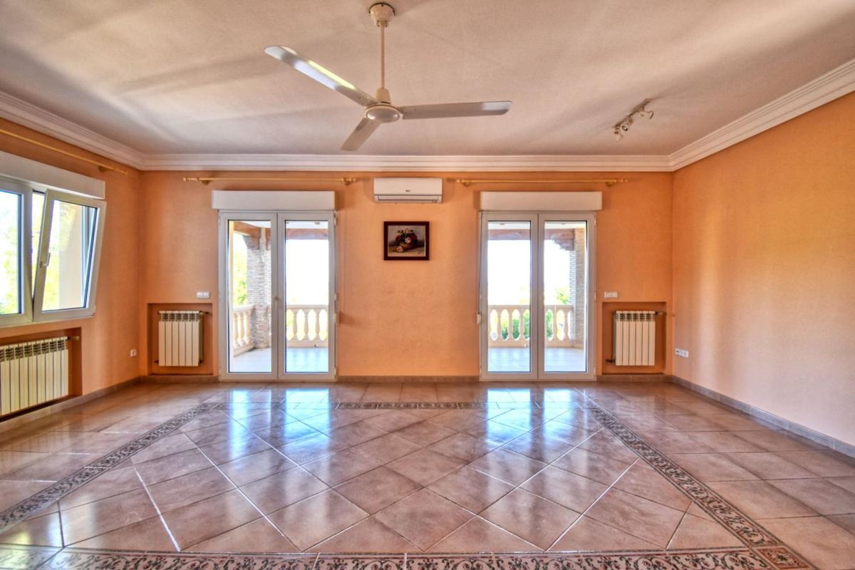 Продажа отдельного шале в Casa o chalet en La Sella, Pedreguer, Педрегер photo 4