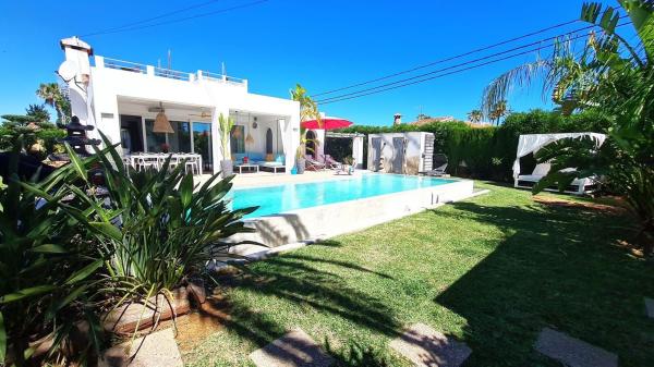 Casa o chalet independiente en Les Bassetes-El Marjal, Denia thumbnail 3
