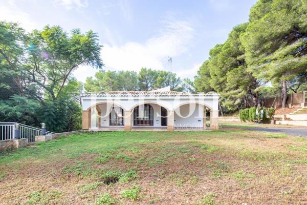Chalet independiente en venta en Casa o chalet en Cala Blanca, Jávea/Xàbia, Jávea/Xàbia
photo 1
