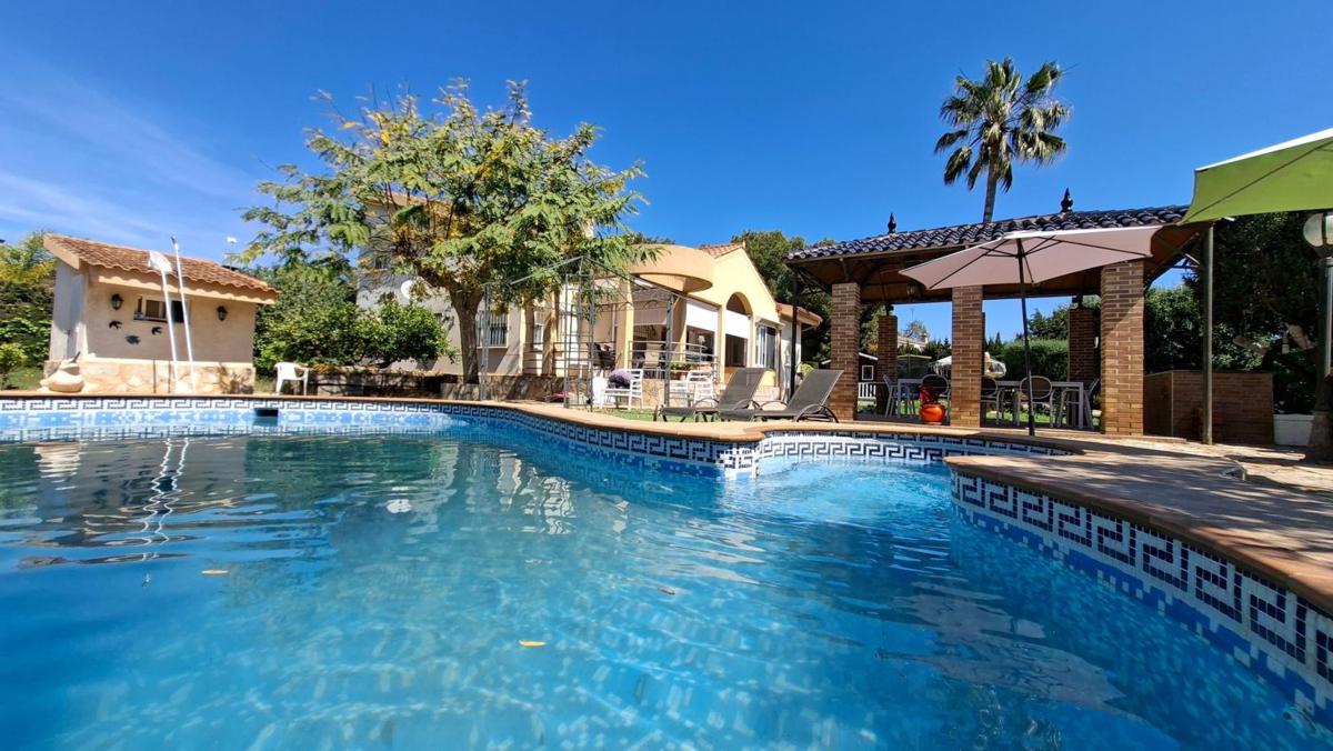 Properties for sale and rent in Spain photo 1
