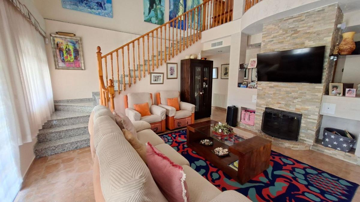 Properties for sale and rent in Spain photo 3