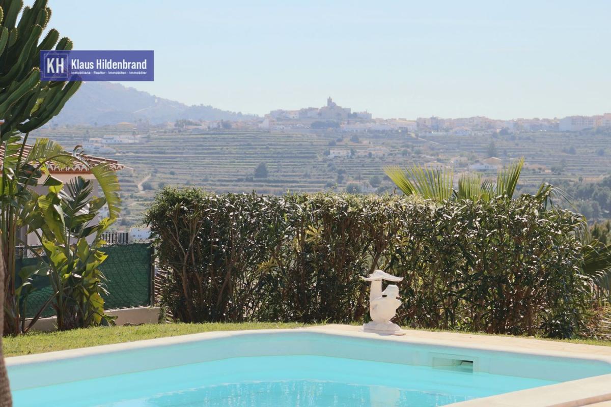 Properties for sale and rent in Spain photo 1