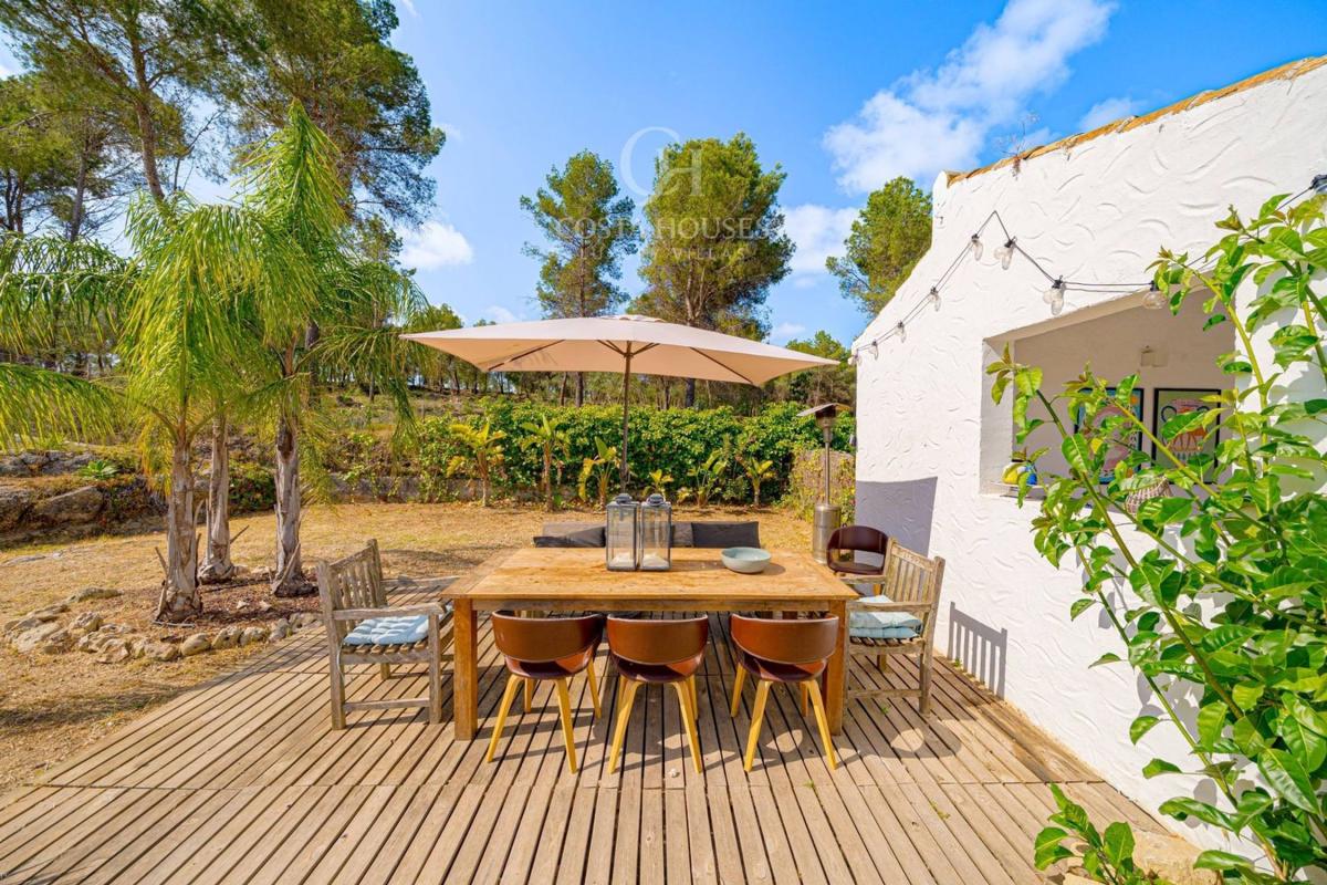 Properties for sale and rent in Spain photo 3