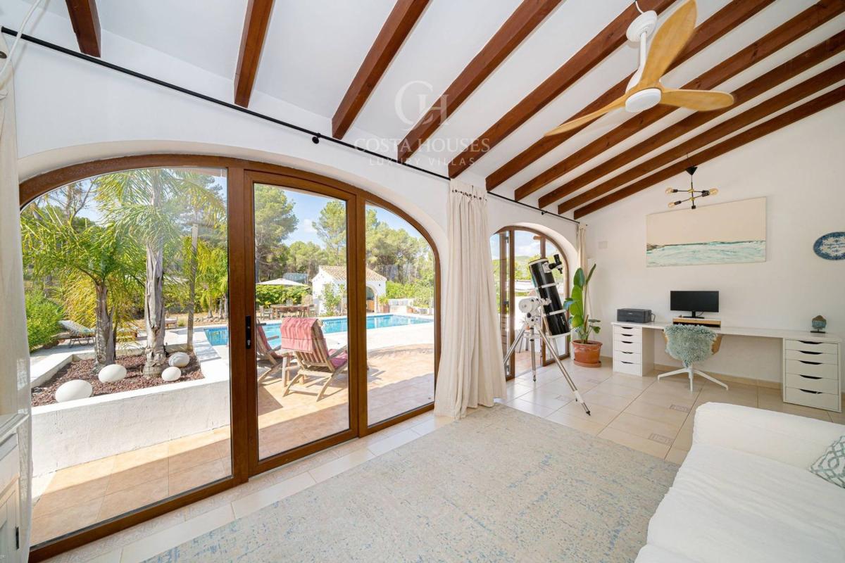 Properties for sale and rent in Spain photo 5