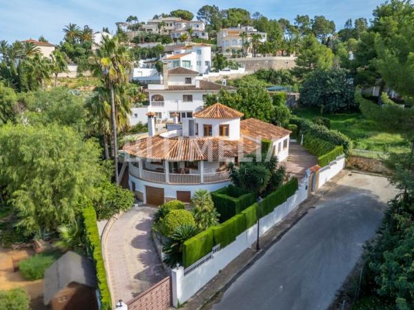 Casa o chalet independiente en Calle Drago, Les Rotes/Las Rotas, Denia thumbnail 2