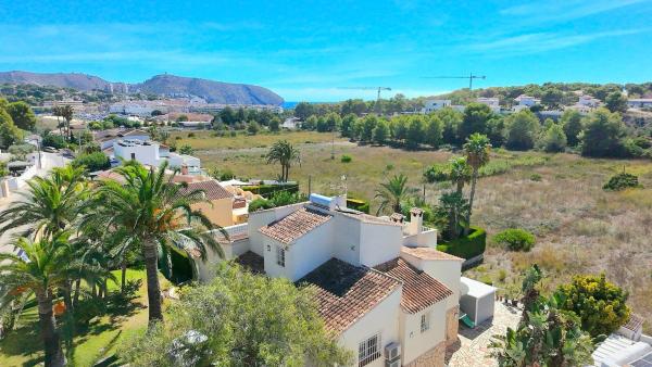 Casa o chalet independiente en Pinar de Advocat-Cometa, Moraira thumbnail 3