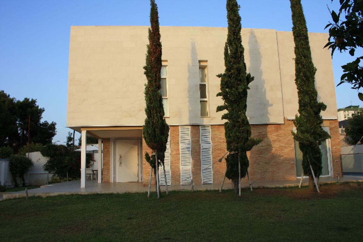 Properties for sale and rent in Spain photo 2