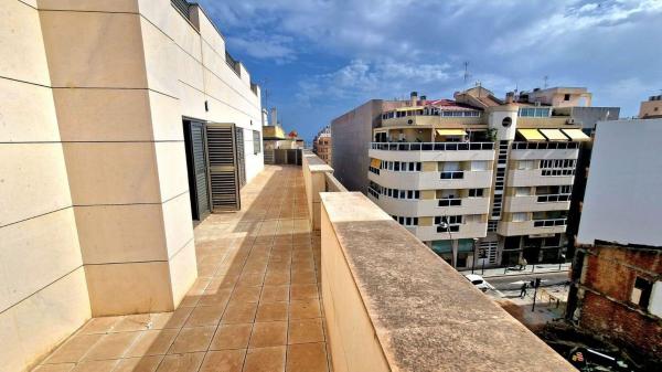 Ático en venta en  Ático en Calle Clemente Gosálvez, Centro - Muelle Pesquero, Torrevieja, Torrevieja photo 2