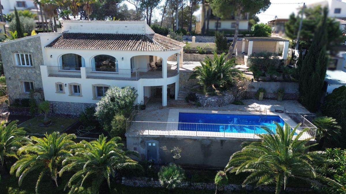 Продажа отдельного шале в Casa o chalet en Calle del Roget, La Granadella - Costa Nova, Jávea/Xàbia, Хавья/Хабия photo 4