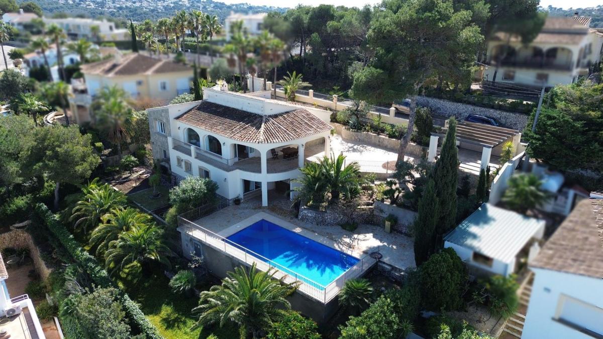 Продажа отдельного шале в Casa o chalet en Calle del Roget, La Granadella - Costa Nova, Jávea/Xàbia, Хавья/Хабия photo 5