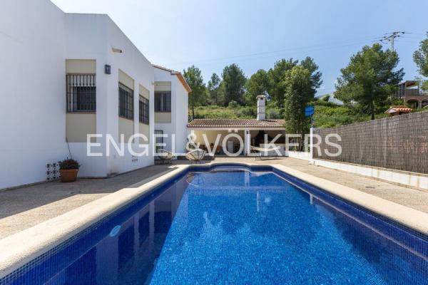 Casa o chalet independiente en Les Rotes/Las Rotas, Denia photo 1