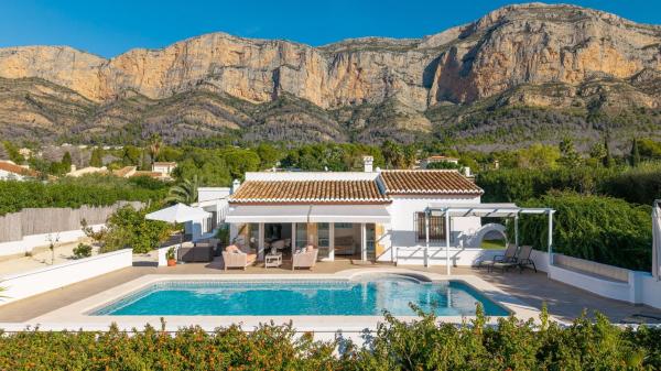 Casa o chalet independiente en Camino Vell de Pedreguer, Montgó - Ermita, Jávea/Xàbia thumbnail 2