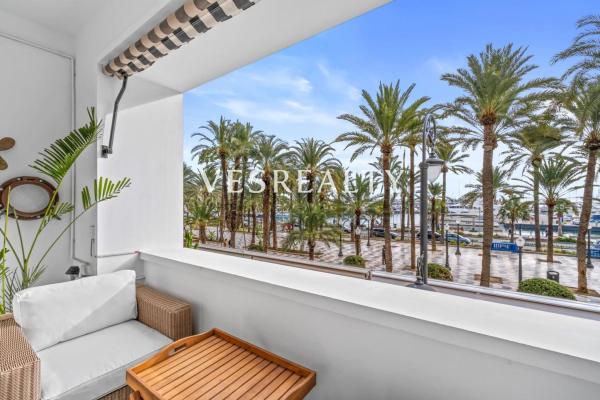 Sale of flat in Piso en Centro Tradicional, Alicante / Alacant, Alicante
thumbnail 2