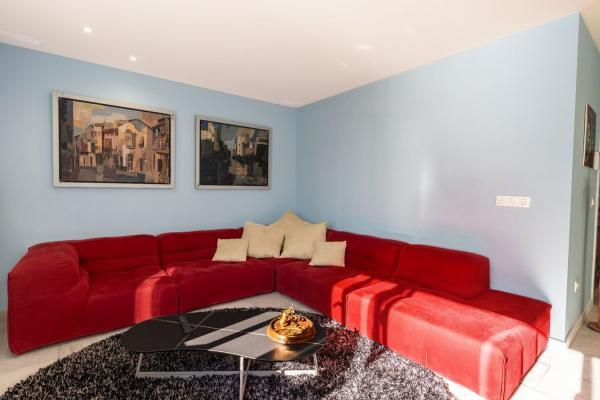 Sale of flat in Piso en Paseo Esplanada d'Espanya, 14, Centro Tradicional, Alicante / Alacant, Alicante
thumbnail 2