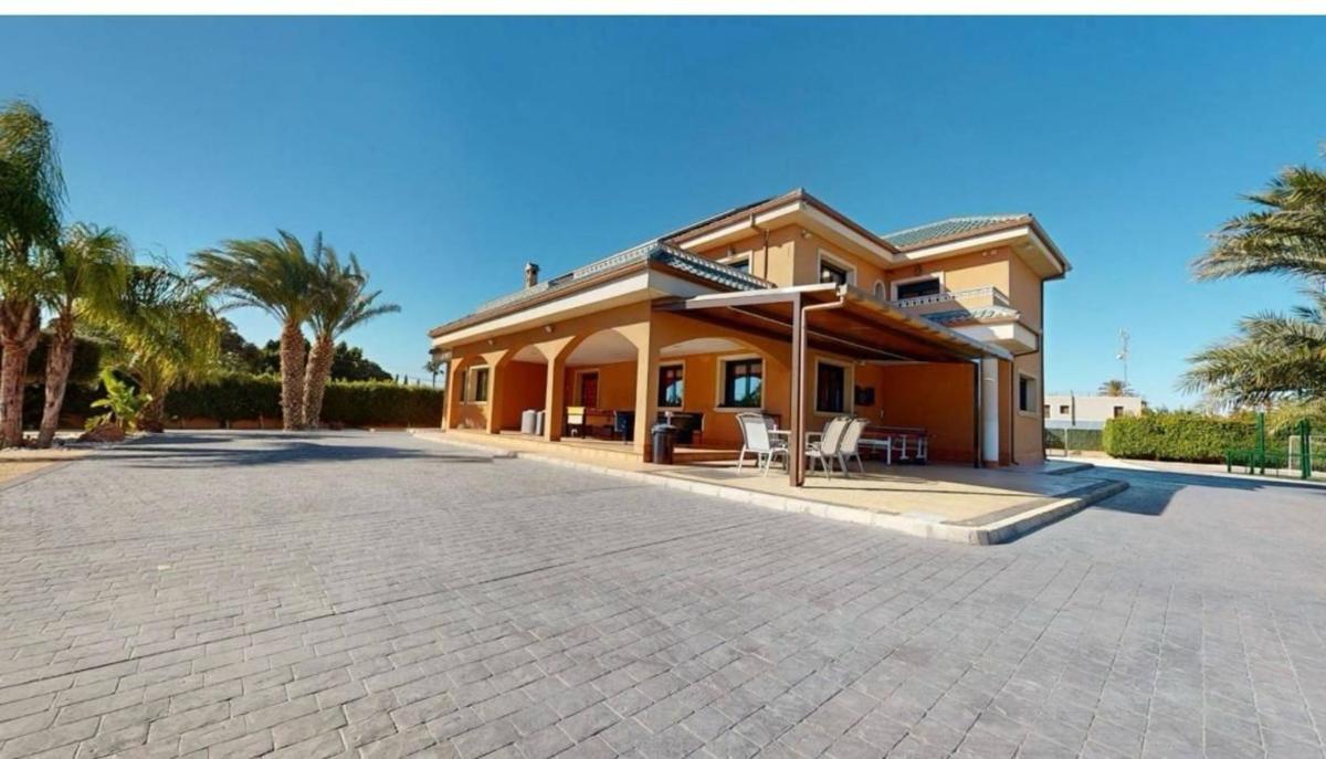 Properties for sale and rent in Spain photo 5