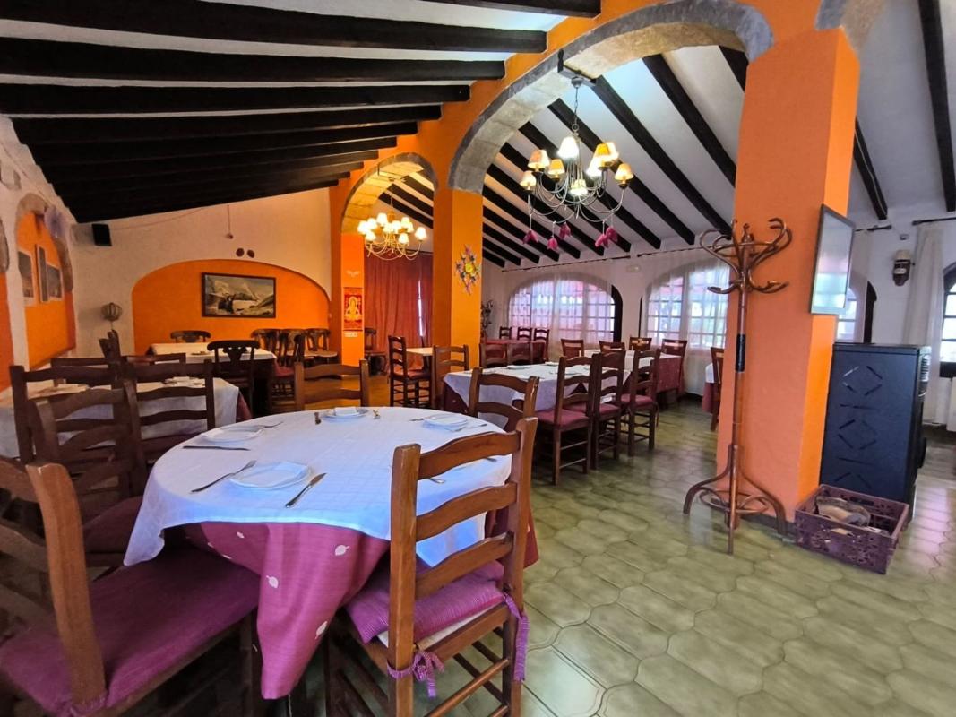 Properties for sale and rent in Spain photo 5