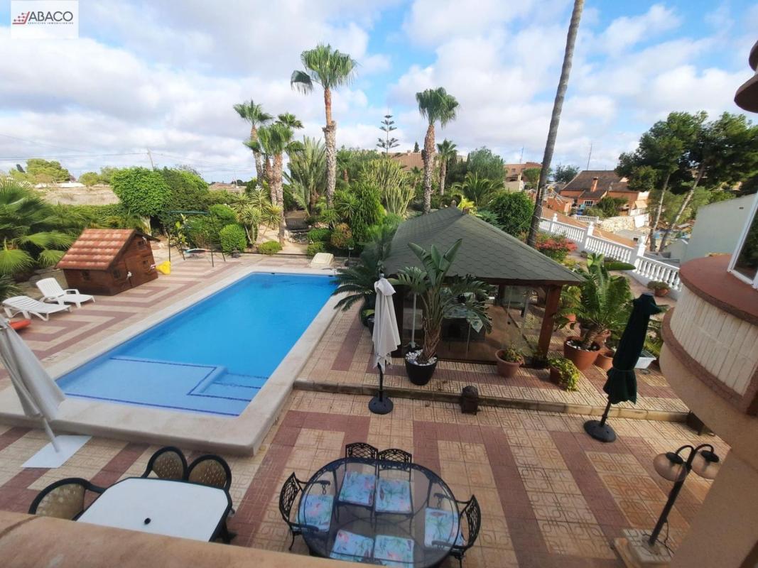 Properties for sale and rent in Spain photo 1