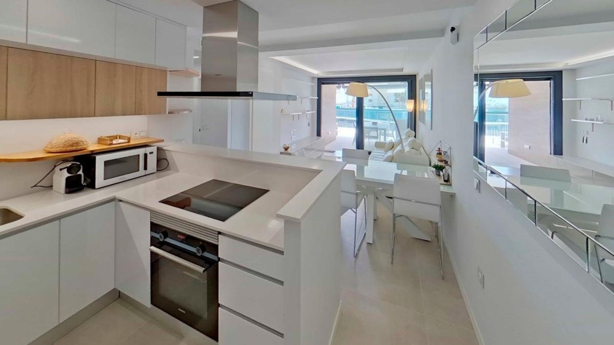 Продажа квартиры на Piso en L'Almadrava-L'Estanyò, Denia, Дения
photo 1