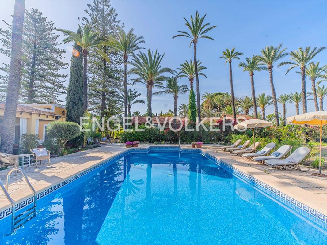 Properties for sale and rent in Spain photo 3