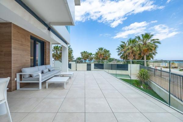 Продажа квартиры на Piso en L'Almadrava-L'Estanyò, Denia, Дения
thumbnail 3
