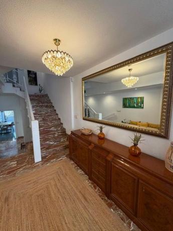 Casa o chalet independiente en Avenida Albufereta, Vistahermosa, Alicante / Alacant photo 1