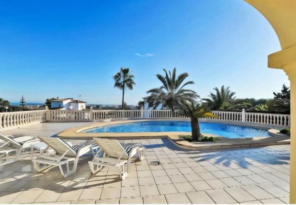 Частный шале на продаже в  Casa o chalet en Adsubia, Jávea/Xàbia, Хавья/Хабия photo 2