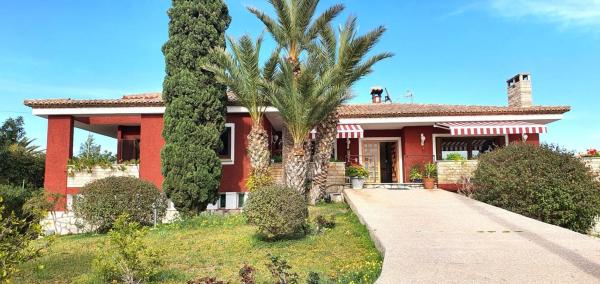 Casa o chalet independiente en La Font - Mezquitas, San Juan de Alicante photo 1