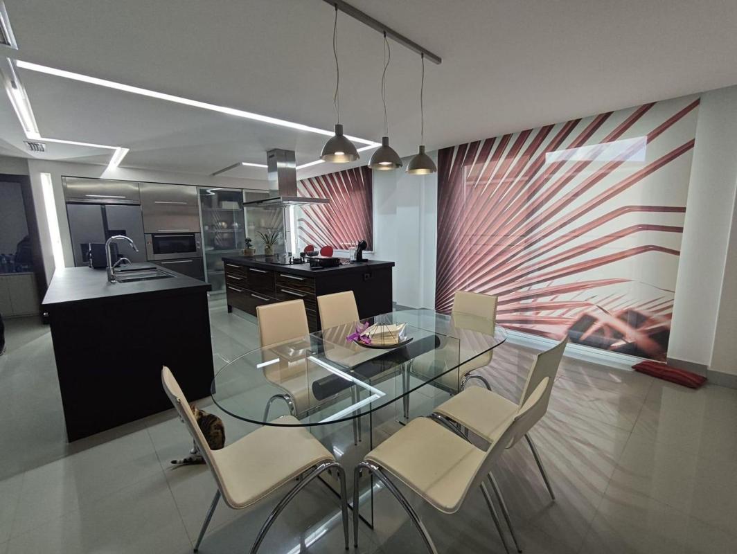Properties for sale and rent in Spain photo 3