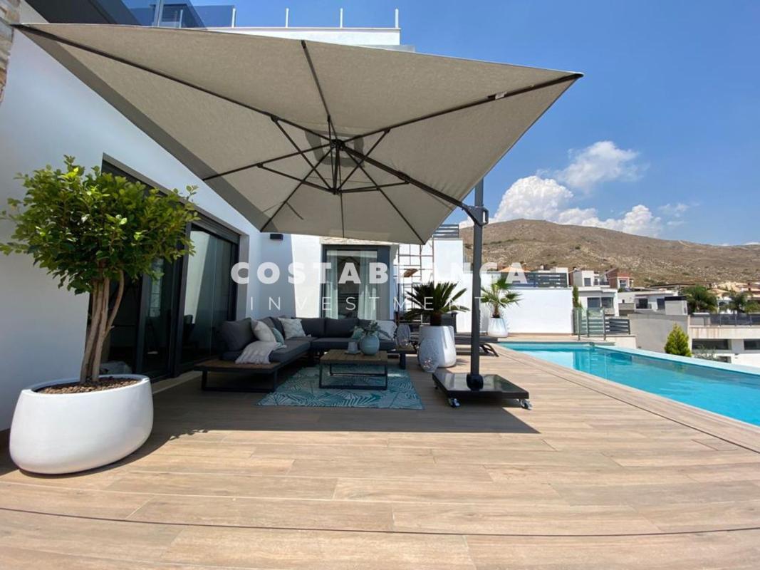Продажа отдельного шале в Casa o chalet en Avenida Barcelona, Balcón de Finestrat-Terra Marina, Finestrat, Финестрат photo 5