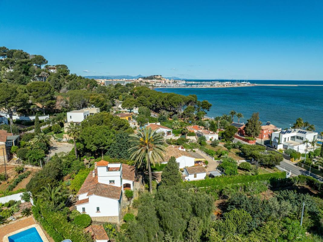 Properties for sale and rent in Spain photo 3
