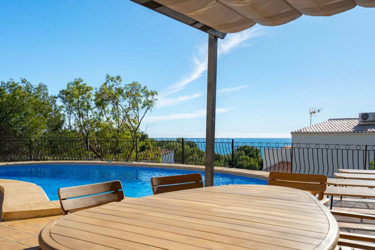 Properties for sale and rent in Spain photo 3